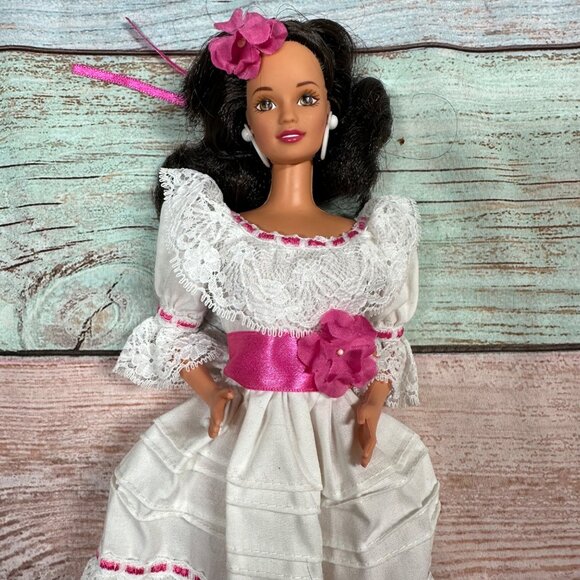 Lot of 4 Barbies Winter Splendor Sleeping Beauty Romantic Interlude Puerto Rico - Picture 3 of 10